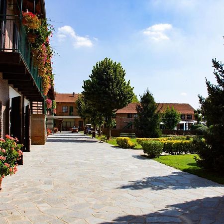 كارماجنولا Agriturismo La Margherita المظهر الخارجي الصورة