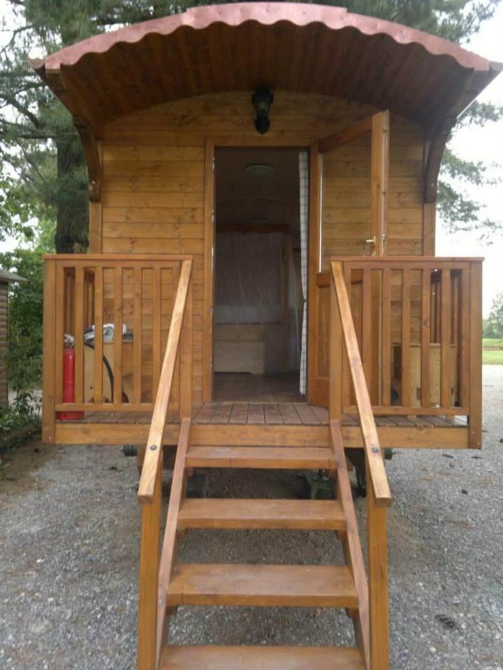 كارماجنولا Agriturismo La Margherita المظهر الخارجي الصورة