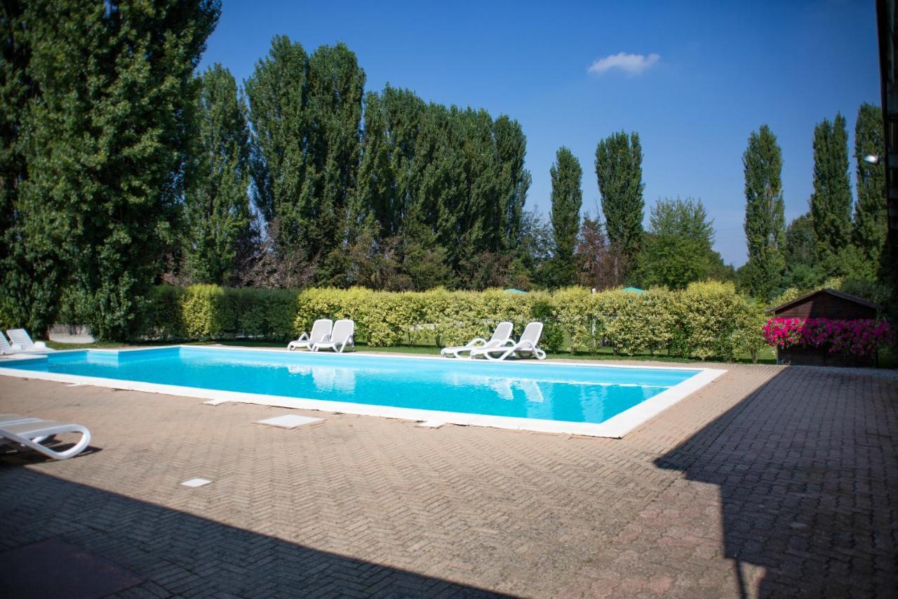 كارماجنولا Agriturismo La Margherita المظهر الخارجي الصورة
